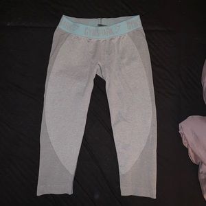 Cropped Gymshark leggings